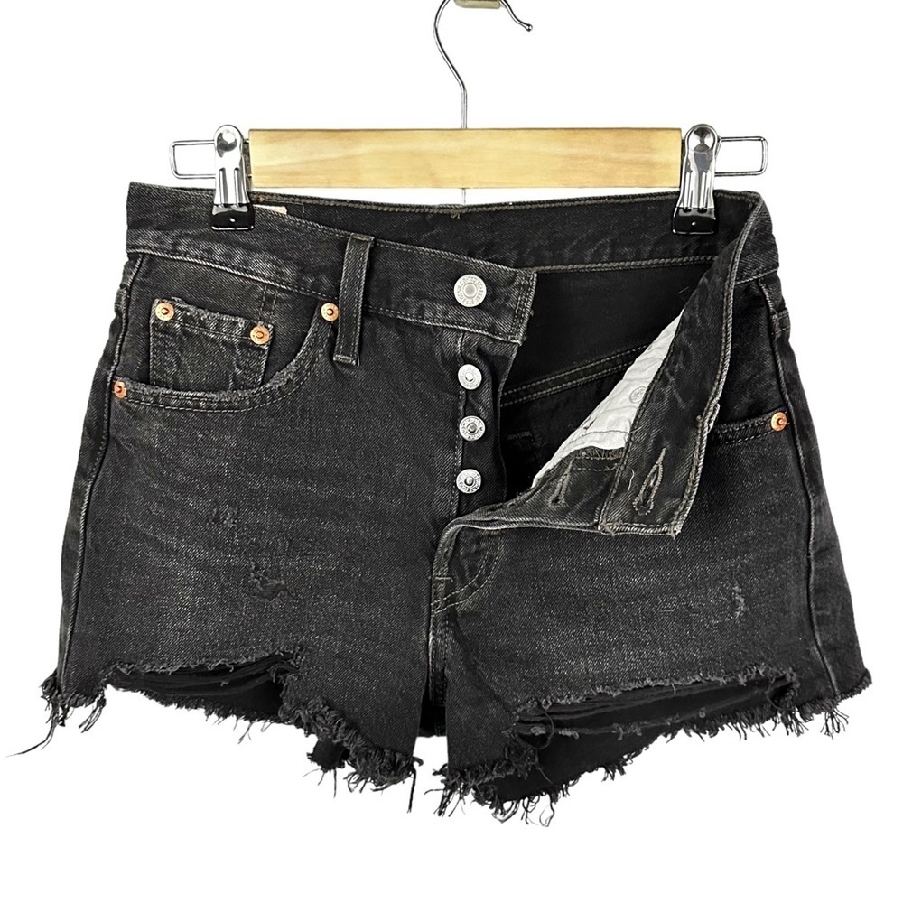 LEVI’S 501 Distressed Big E Shorts - Picture 9 of 14